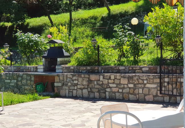 Ferienwohnung in Tremosine - Country House Casa Marisa Patio Garden and view Ferienwohnung in Tremosine - Country House Casa Marisa Patio Garden and view