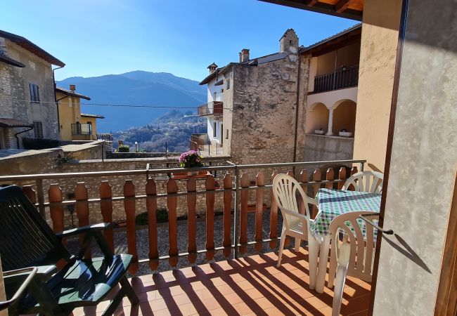  in Tignale - Bonaventura 3 Gardola Aparment 