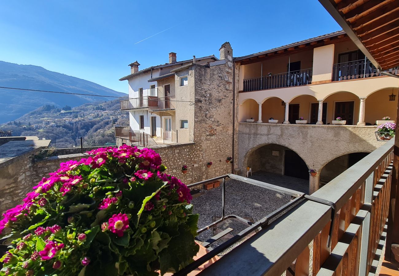 Ferienwohnung in Tignale - Bonaventura 1  Appartamento Agriturismo