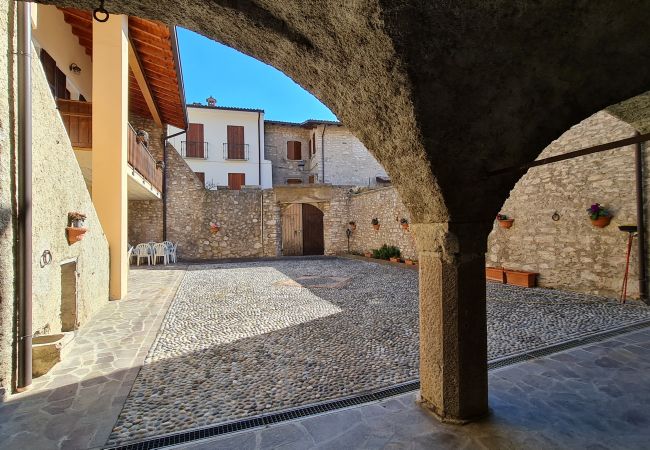 Studio in Tignale - Bonaventura 2 Appartamento Agriturismo Studio in Tignale - Bonaventura 2 Appartamento Agriturismo