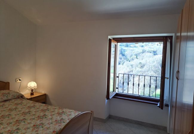 Ferienwohnung in Tignale - Bonaventura 5  Gardola Apartment Ferienwohnung in Tignale - Bonaventura 5  Gardola Apartment