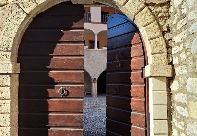 Ferienwohnung in Tignale - Bonaventura 5  Gardola Apartment Ferienwohnung in Tignale - Bonaventura 5  Gardola Apartment