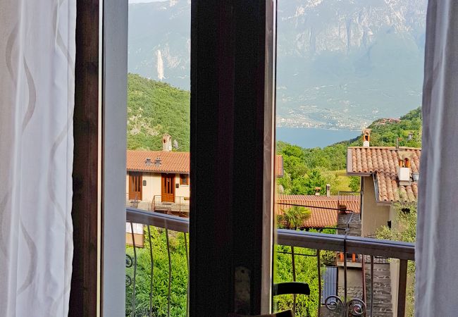 House in Tremosine - Casa Gina Giardino Holideal Apartment House in Tremosine - Casa Gina Giardino Holideal Apartment