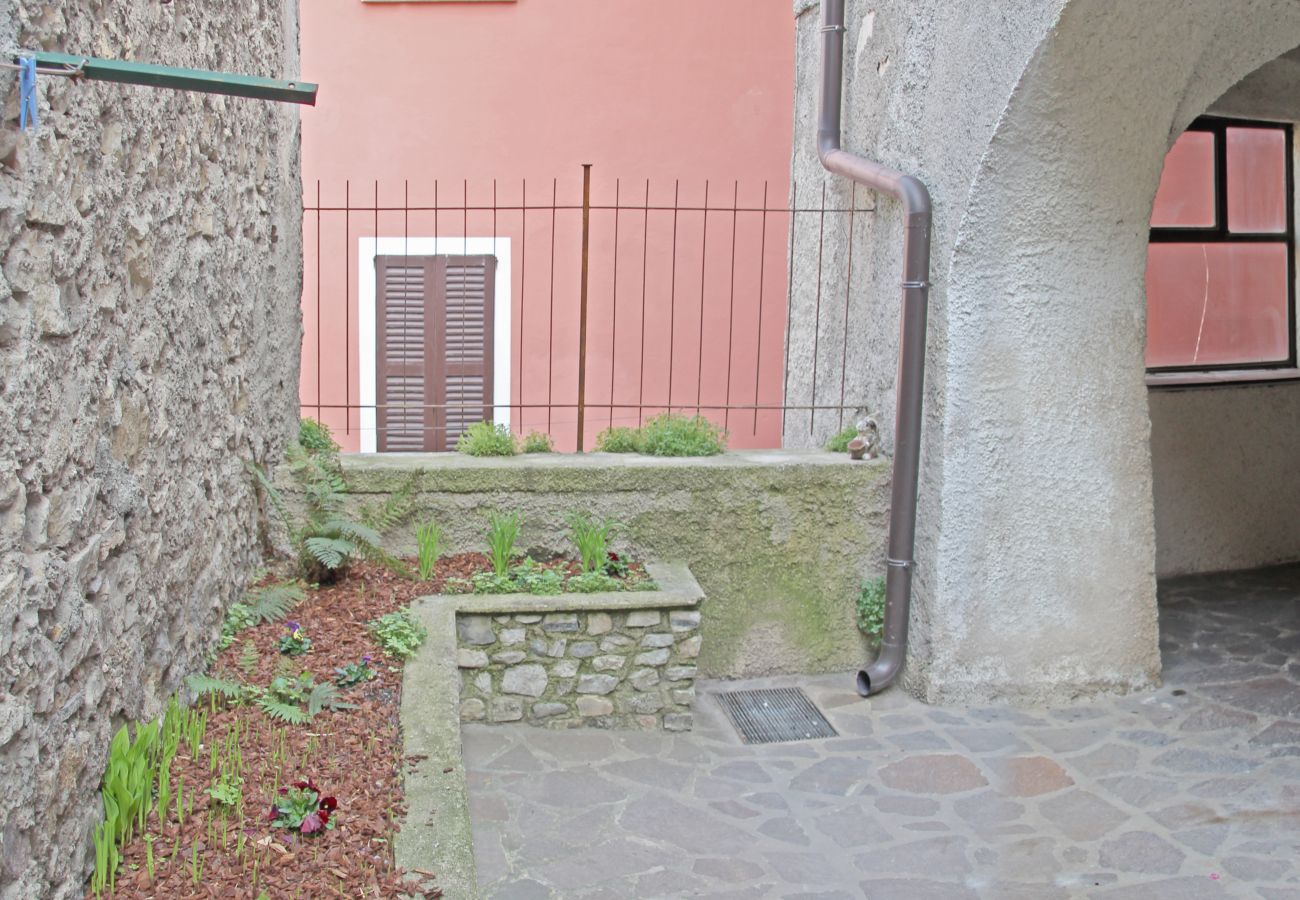 Apartment in Tremosine - La Rotonda Vigneto Apartment Apartment in Tremosine - La Rotonda Vigneto Apartment
