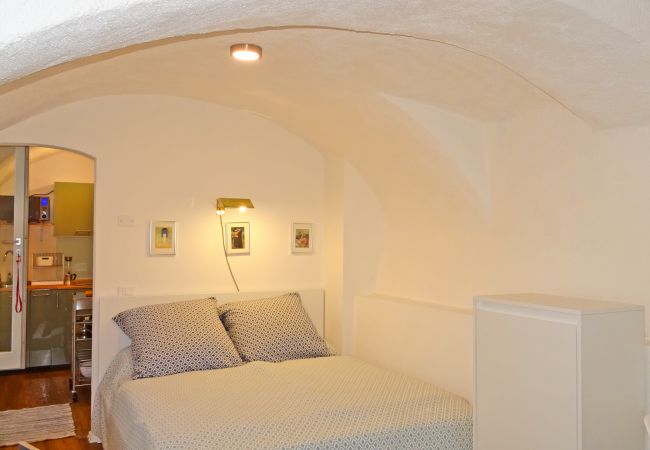 Apartment in Tremosine - Casa Mele Patio relax Apartment in Tremosine - Casa Mele Patio relax