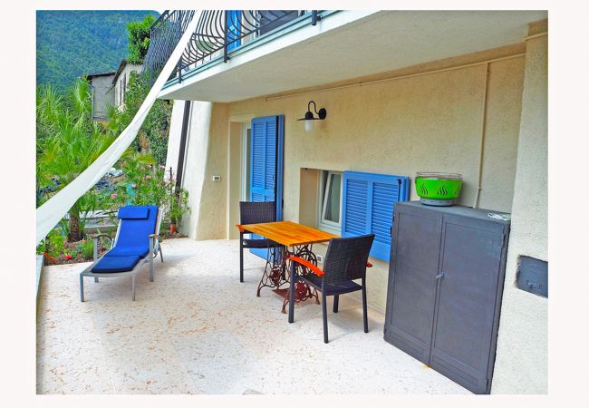 Apartment in Tremosine - Casa Mele Patio relax Apartment in Tremosine - Casa Mele Patio relax