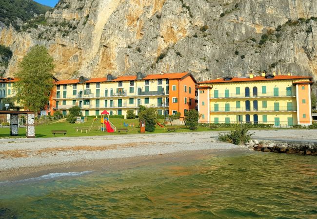 Apartment in Campione del Garda - Campione Giulia Exclusive Lakefront Apartment in Campione del Garda - Campione Giulia Exclusive Lakefront