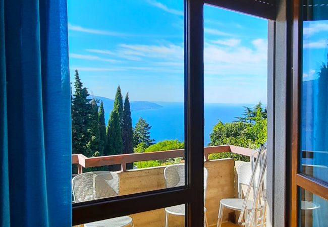 Apartment in Tignale - Appartamento 108 Benaco Apartment in Tignale - Appartamento 108 Benaco