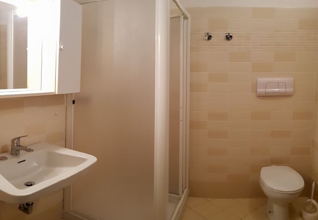 Apartment in Tignale - Appartamento 204 Benaco Apartment in Tignale - Appartamento 204 Benaco