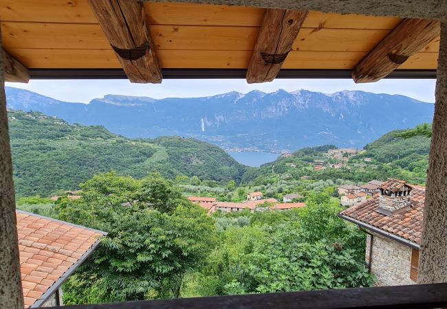  in Tremosine - Casa Gagliarda Attico Musio