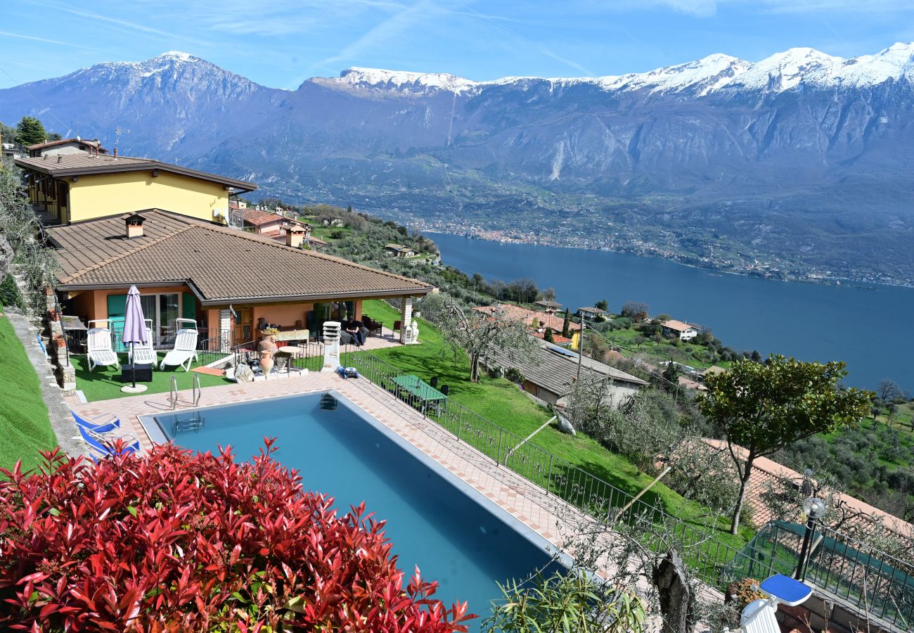 Apartment in Tremosine - Casa Elka Patio 3 Lake view