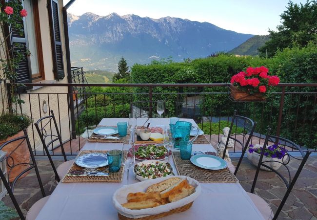 Apartment in Tremosine - Villa Ortensia Garden Apartment in Tremosine - Villa Ortensia Garden