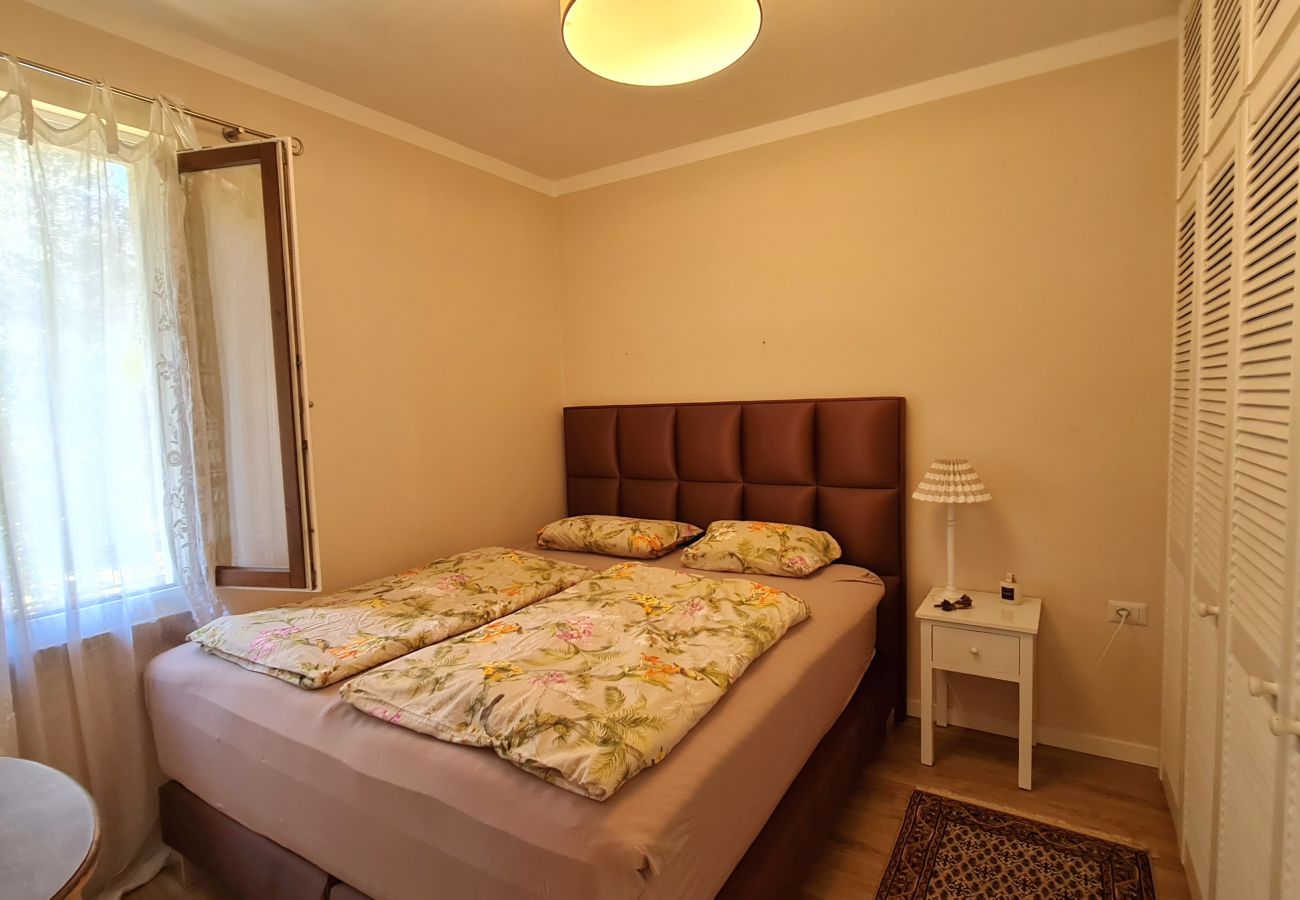 Apartment in Tremosine - Villa Ortensia Garden Apartment in Tremosine - Villa Ortensia Garden