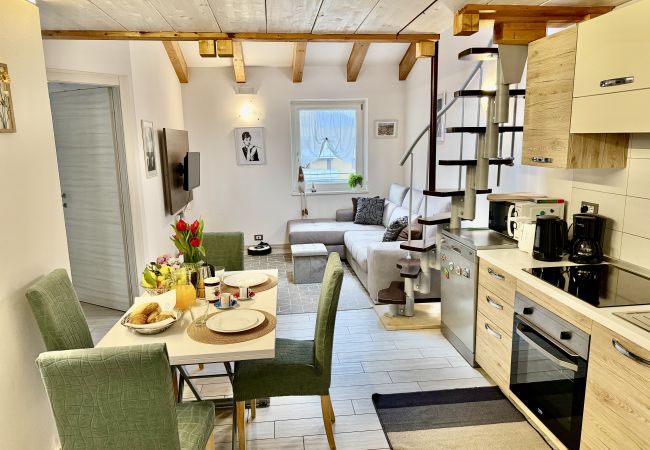 Apartment in Riva del Garda - Attico Milla